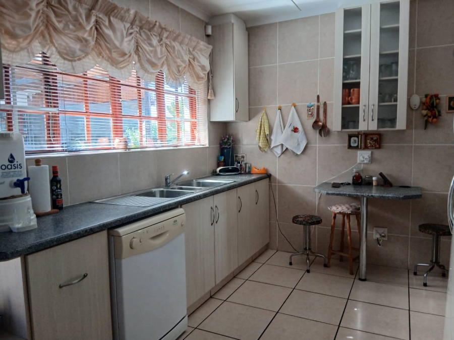 3 Bedroom Property for Sale in Noorsekloof Eastern Cape
